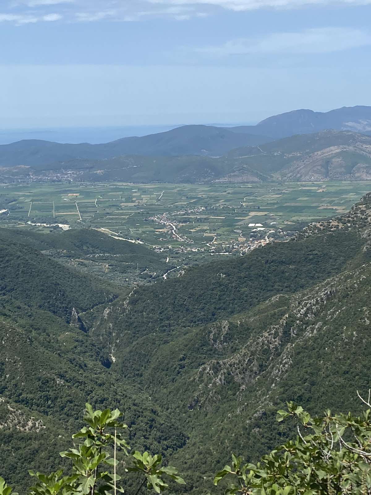 Η Ο.Λ.Κ. πραγματοποίησε την πεζοπορία Σούλι - Σαμονίδα - Κάστρο Κιάφας - Γέφυρα Ντάλα - Σκάλα Τζαβέλαινας - Γλυκή — φωτογραφία 22