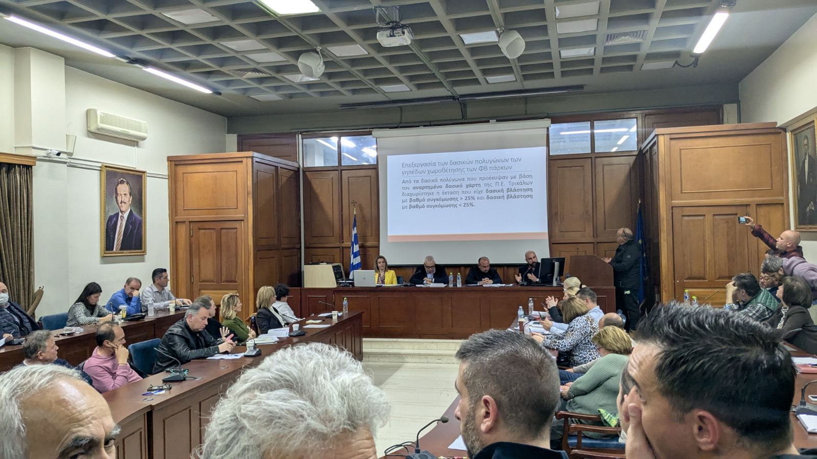 Η Ορειβατική Λέσχη Καλαμπάκας έδωσε το παρών στο Δημοτικό Συμβούλιο Τρικάλων για την υπεράσπιση του φυσικού περιβάλλοντος των Αντιχασίων