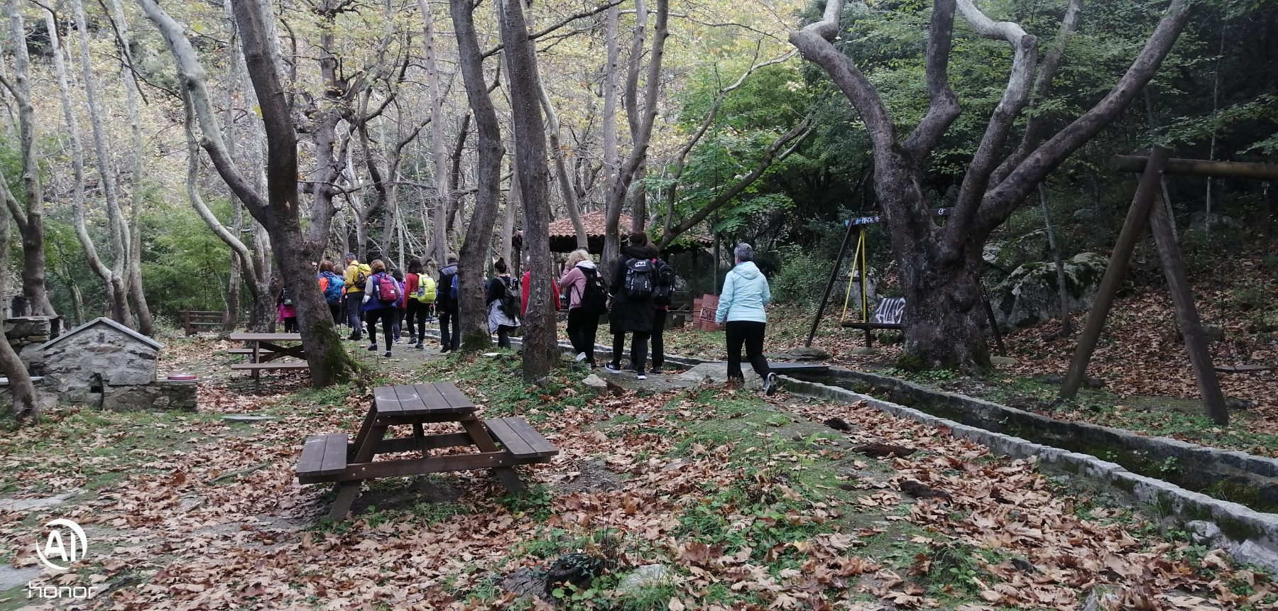 Με επιτυχία πραγματοποιήθηκε η πεζοπορία της Ορειβατικής Λέσχης Καλαμπάκας στον Βελβεντό Κοζάνης — φωτογραφία 11