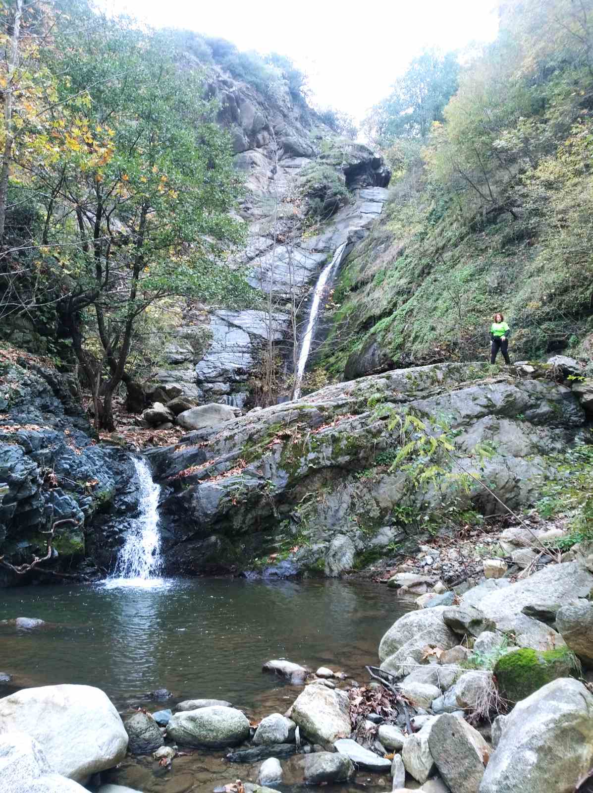 Με επιτυχία πραγματοποιήθηκε η πεζοπορία της Ορειβατικής Λέσχης Καλαμπάκας στον Βελβεντό Κοζάνης