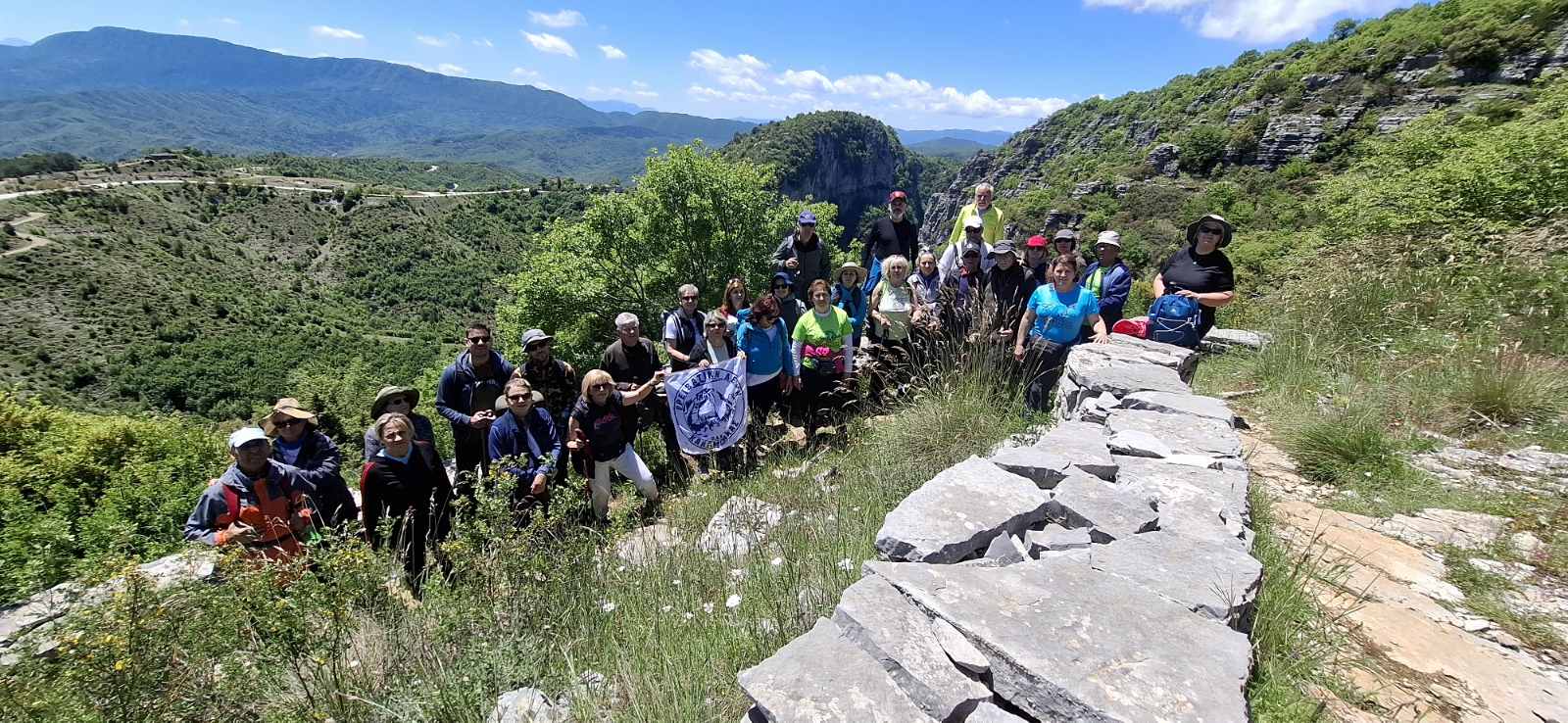 Πεζοπορία στη Σκάλα Βραδέτου πραγματοποίησε η Ορειβατική Λέσχη Καλαμπάκας — φωτογραφία 7
