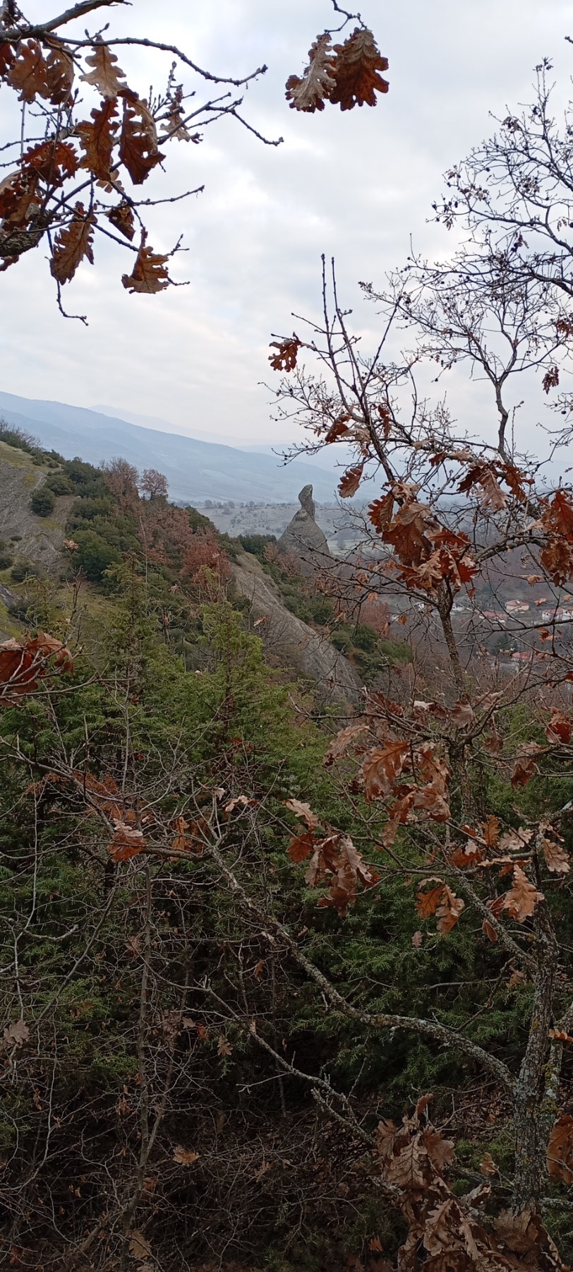 Πεζοπορία στο χωριό Γάβρος πραγματοποίησε η Ορειβατική Λέσχη Καλαμπάκας — φωτογραφία 10