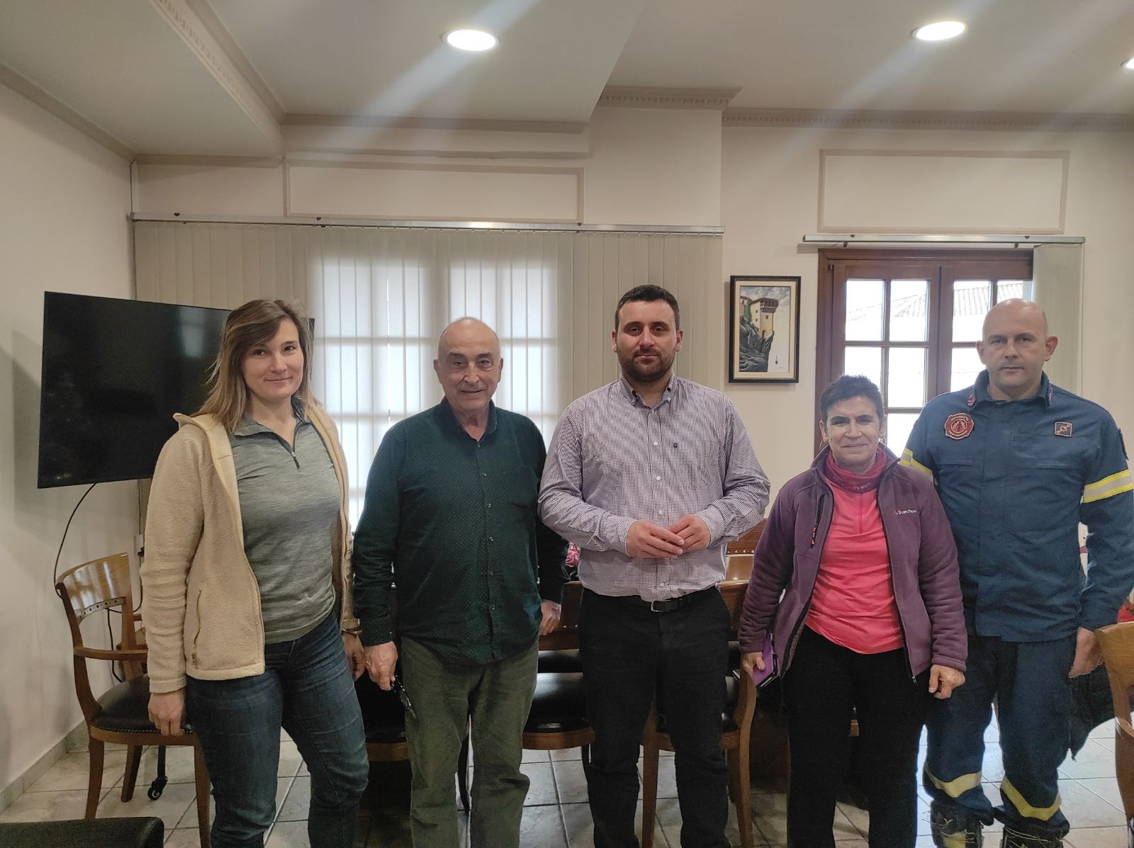 Συνάντηση της Ορειβατικής Λέσχης Καλαμπάκας και της Ε.Ο.Ο.Α. με τον Δήμαρχο Δήμου Μετεώρων για την Πανελλήνια Αναρριχητική Συνάντηση