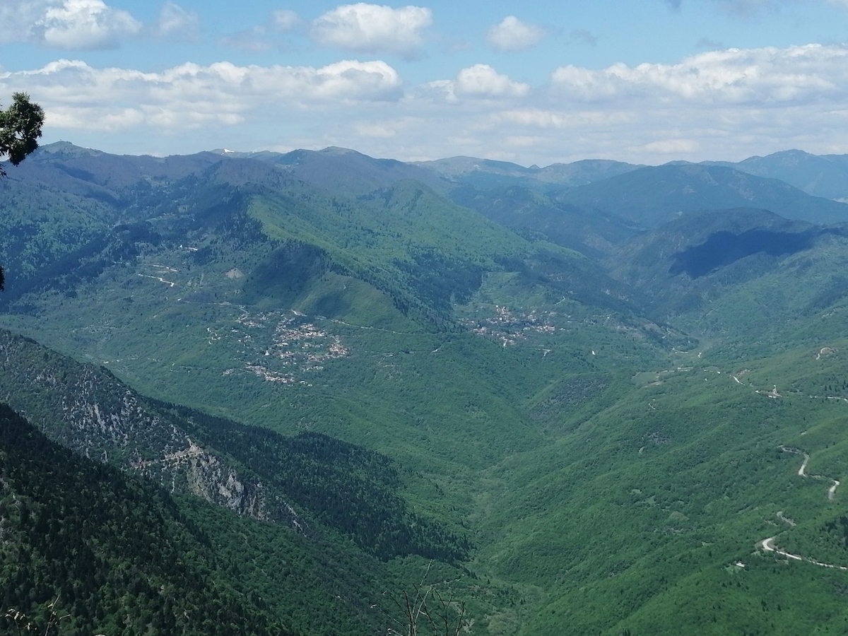 Στην κορυφή Αμουτζέλος η Ορειβατική Λέσχη Καλαμπάκας — φωτογραφία 3