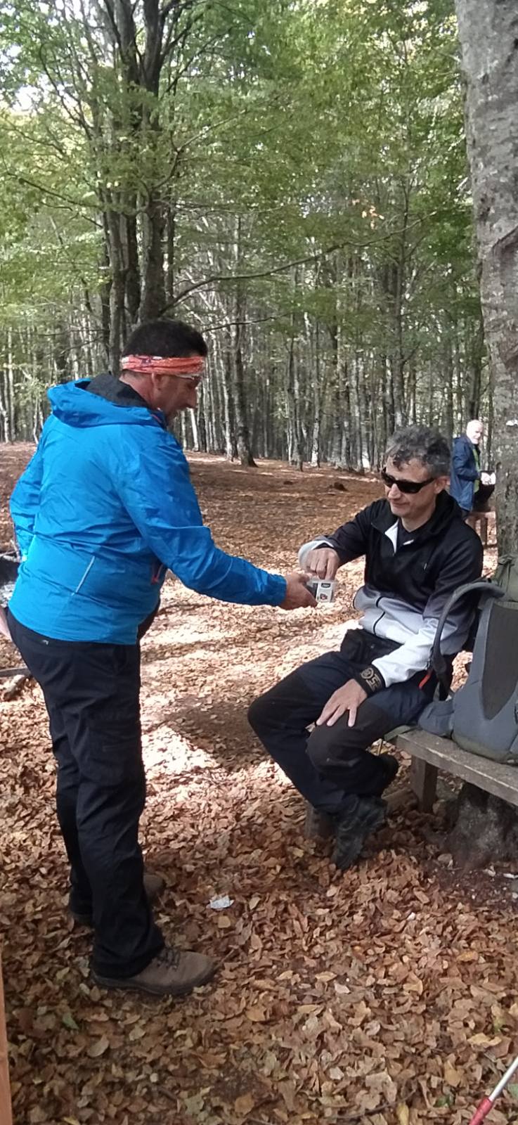 Στην κορυφή Μαμαλή (1.420μ.) η Ορειβατική Λέσχη Καλαμπάκας — φωτογραφία 8