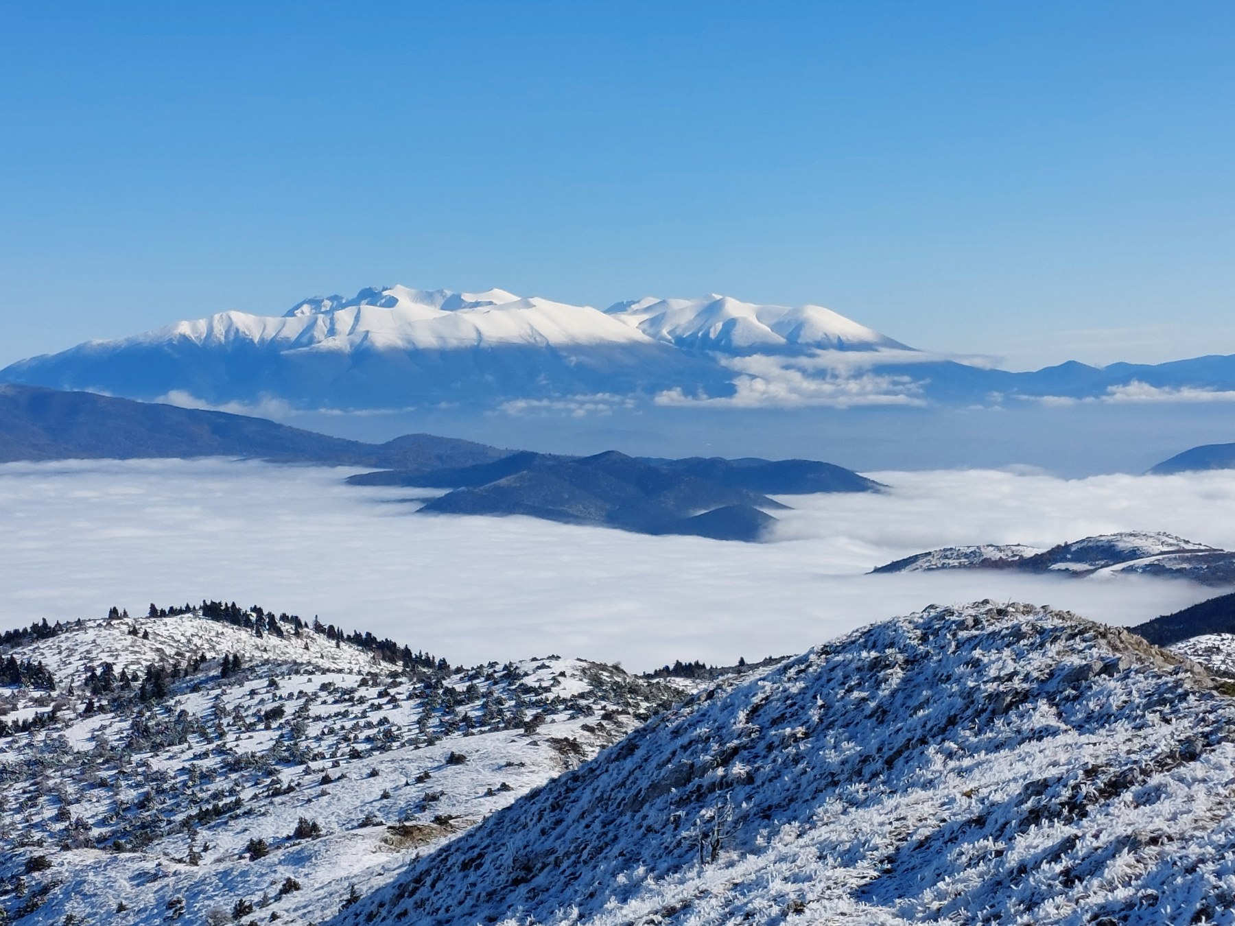 Στην κορυφή Πρίονος (1.616 μ.) η Ο.Λ.Κ. — φωτογραφία 2