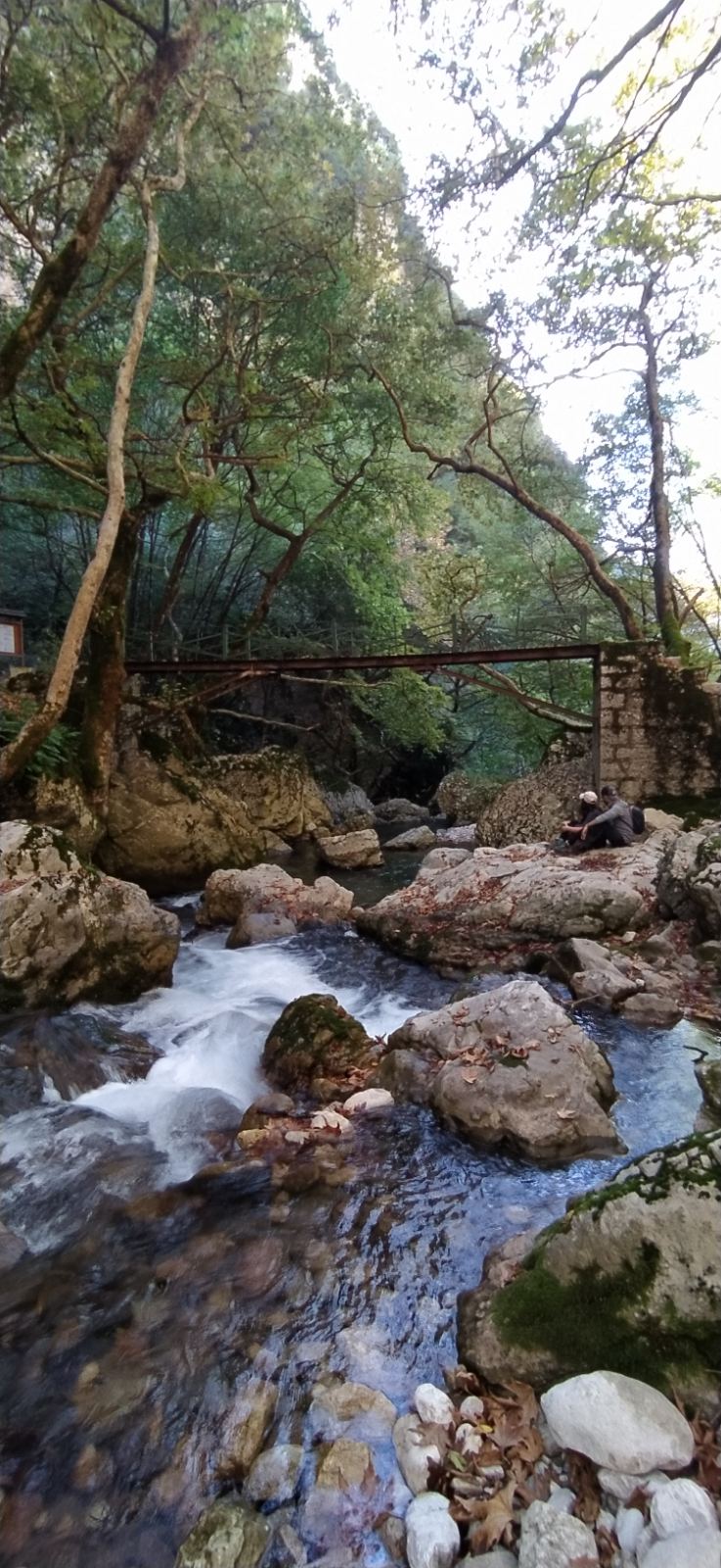 Στο πέρασμα του Μπάρου η Ορειβατική Λέσχη Καλαμπάκας — φωτογραφία 12