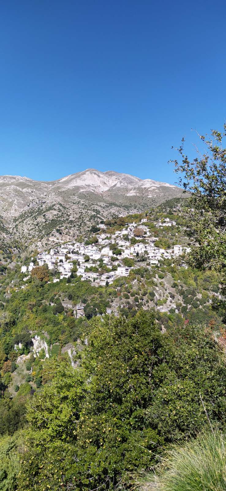 Στο πέρασμα του Μπάρου η Ορειβατική Λέσχη Καλαμπάκας — φωτογραφία 11